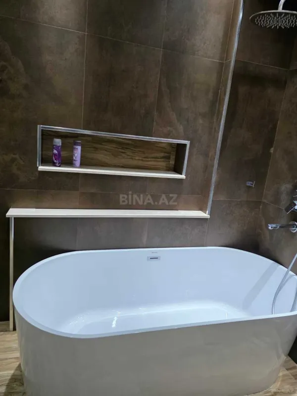 Kirayə verilir 3 otaqlı mənzil 120 m²