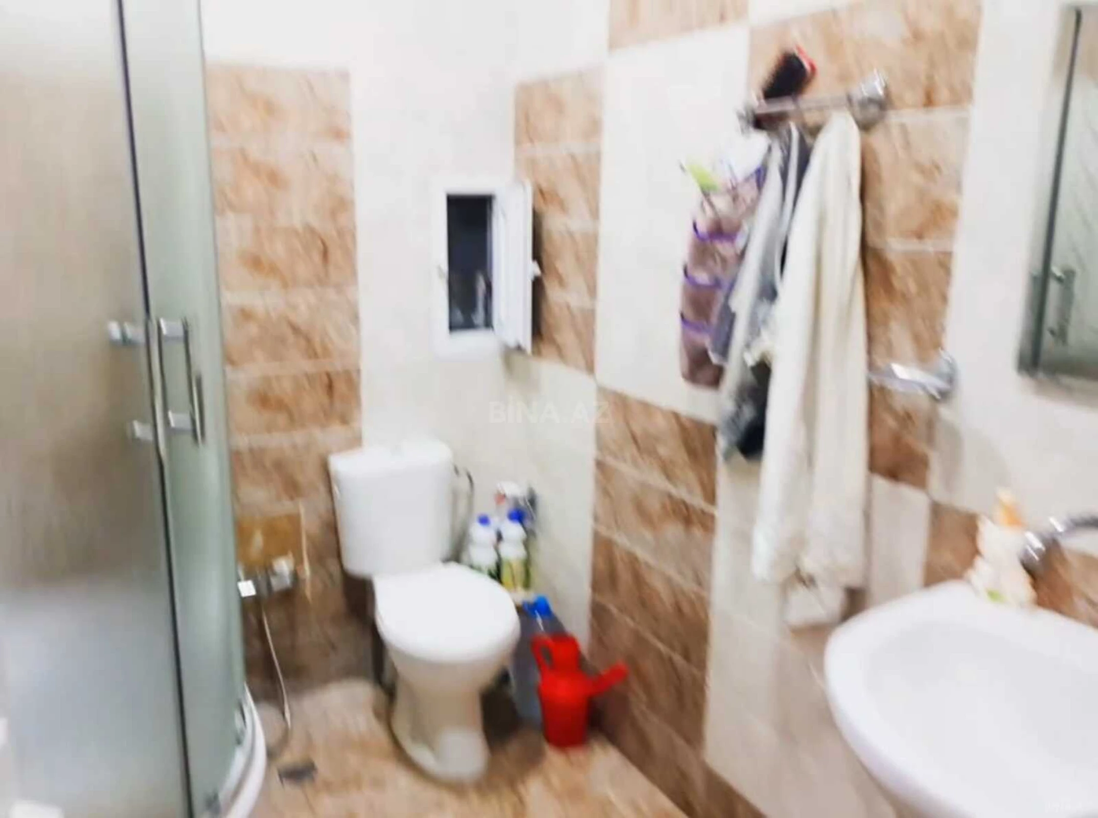 Satılır 3 otaqlı mənzil 63 m²