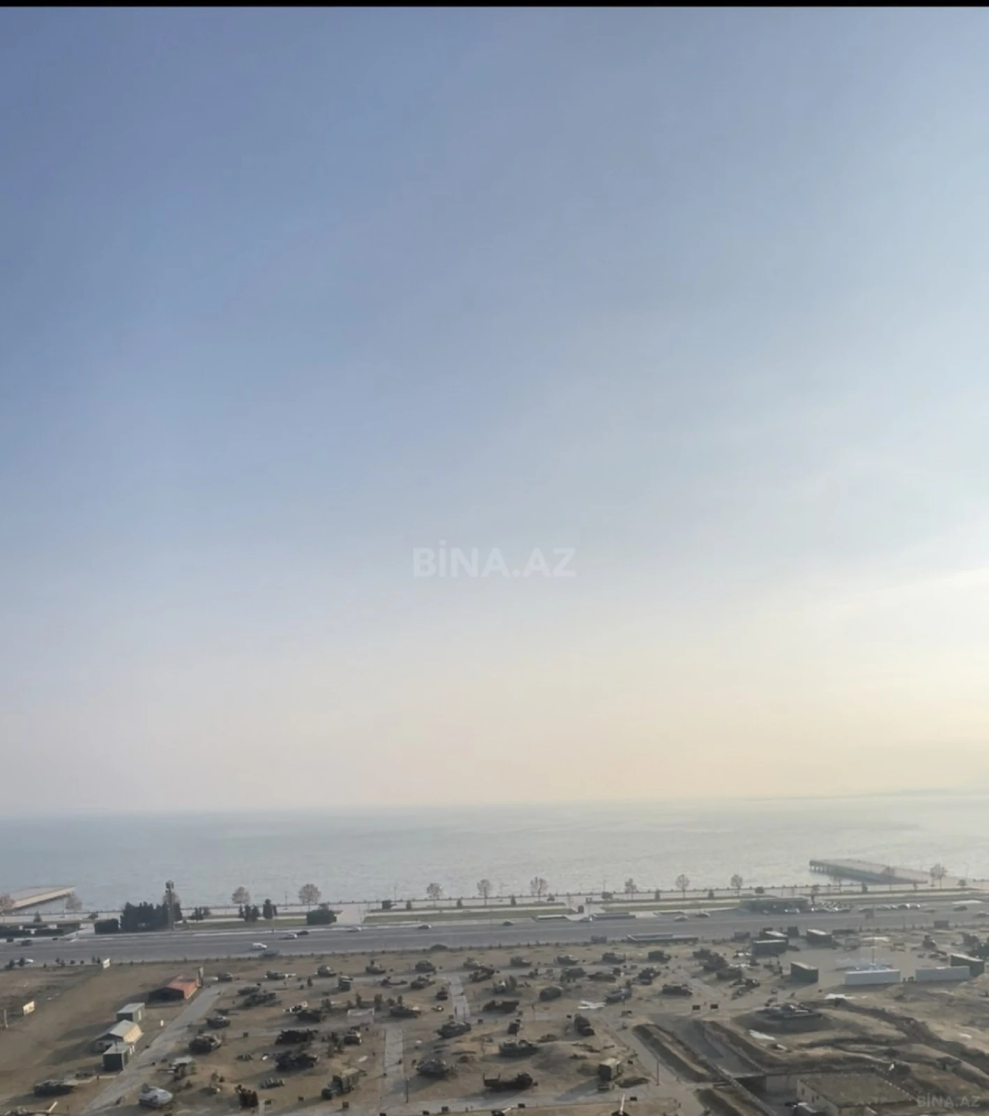 Satılır 4 otaqlı ofis 85 m²