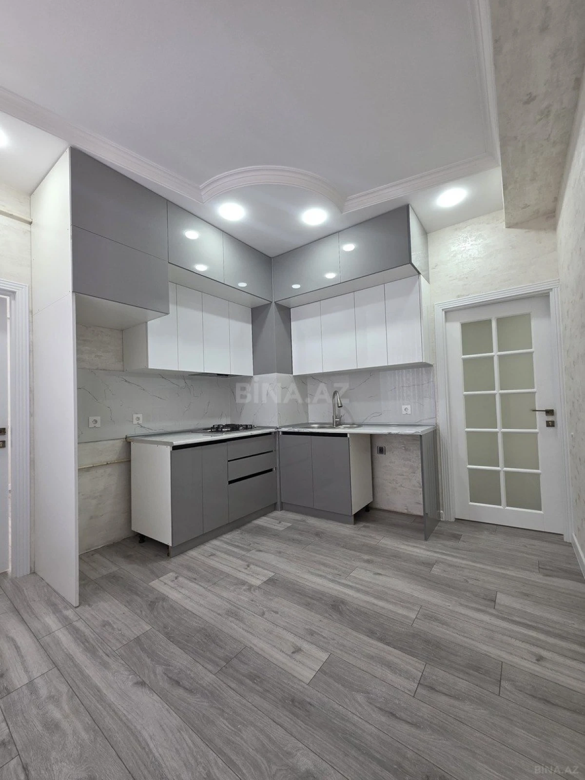 Satılır 3 otaqlı mənzil 85 m²