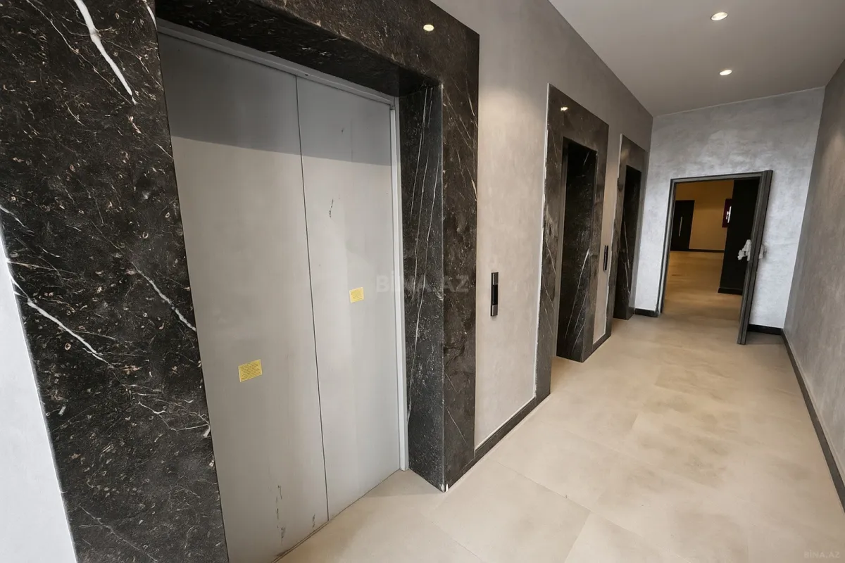 Satılır 2 otaqlı mənzil 71.5 m²