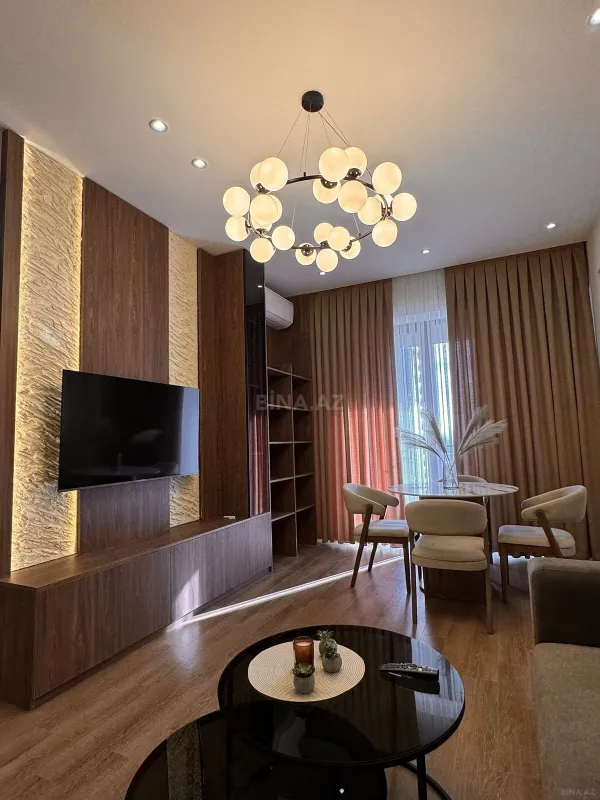 Satılır 2 otaqlı mənzil 71.5 m²
