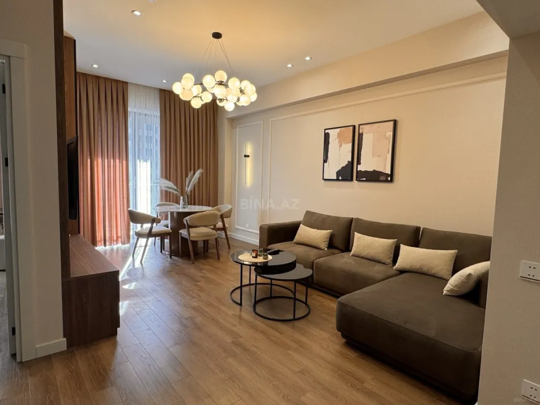 Satılır 2 otaqlı mənzil 71.5 m²