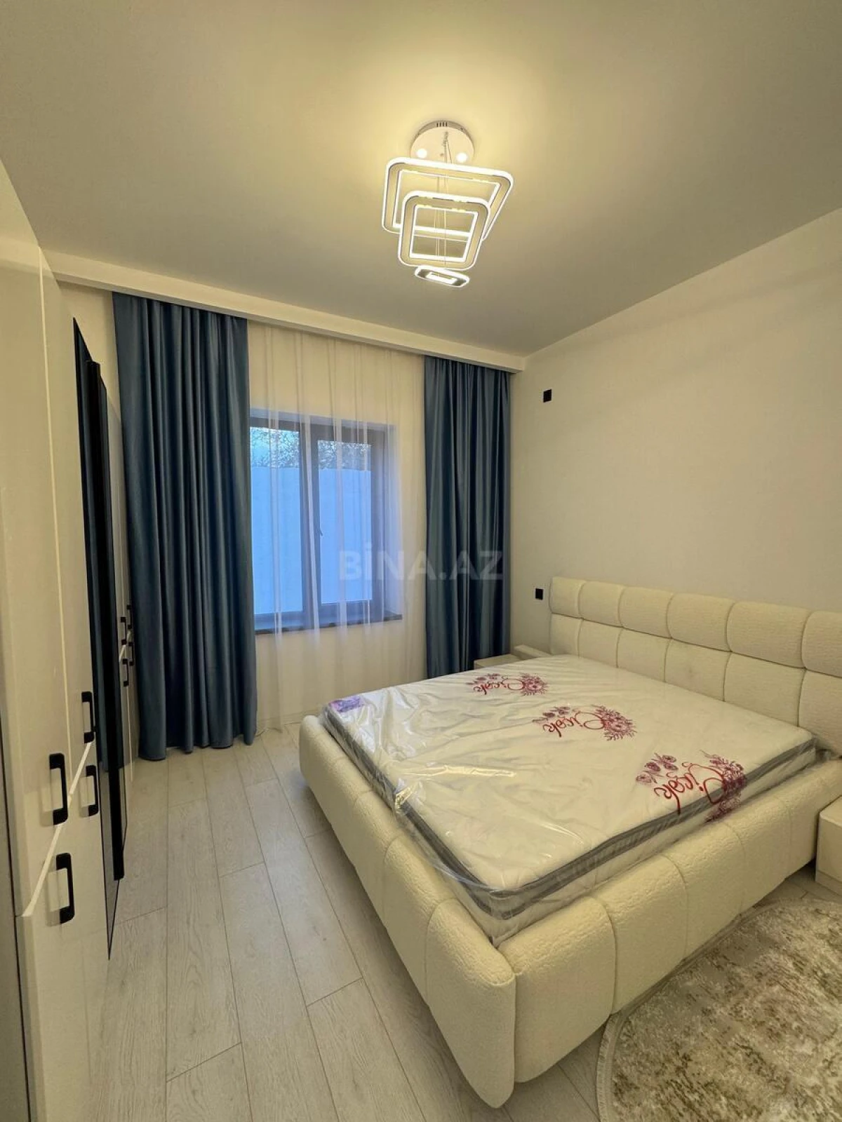 Satılır 4 otaqlı həyət evi 150 m²