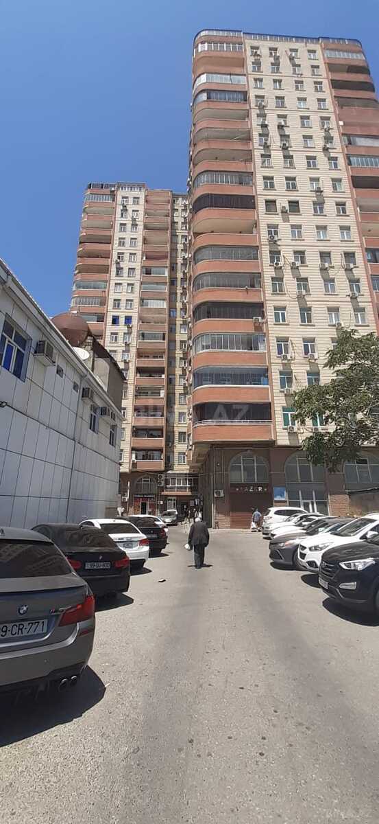 Satılır 2 otaqlı mənzil 91.5 m²