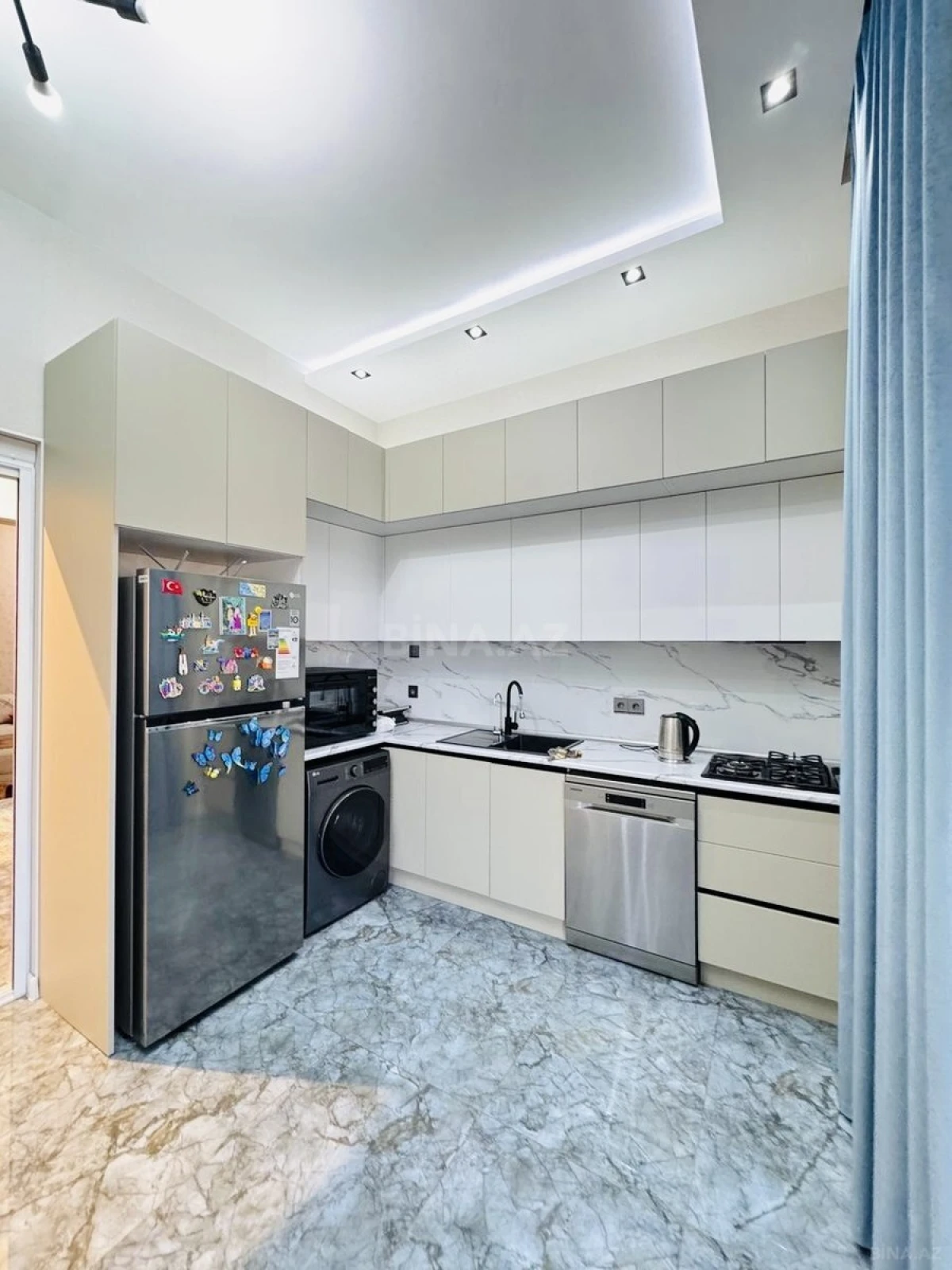 Satılır 4 otaqlı həyət evi 130 m²