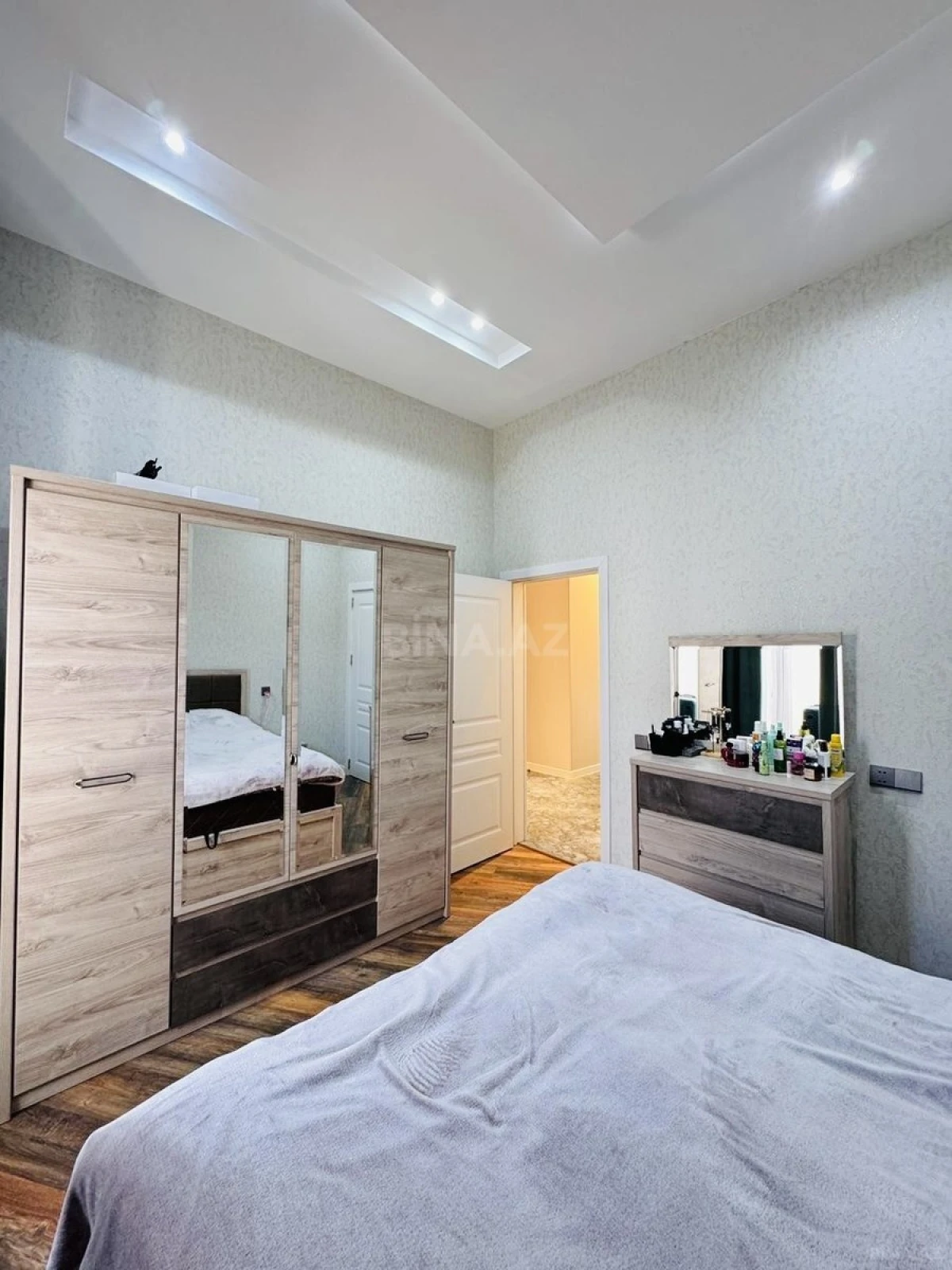 Satılır 4 otaqlı həyət evi 130 m²