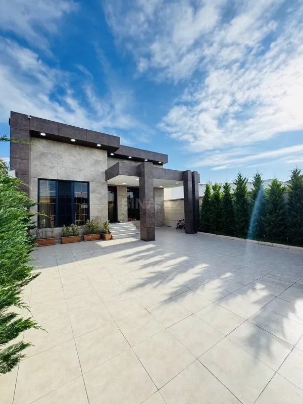 Satılır 4 otaqlı həyət evi 130 m²