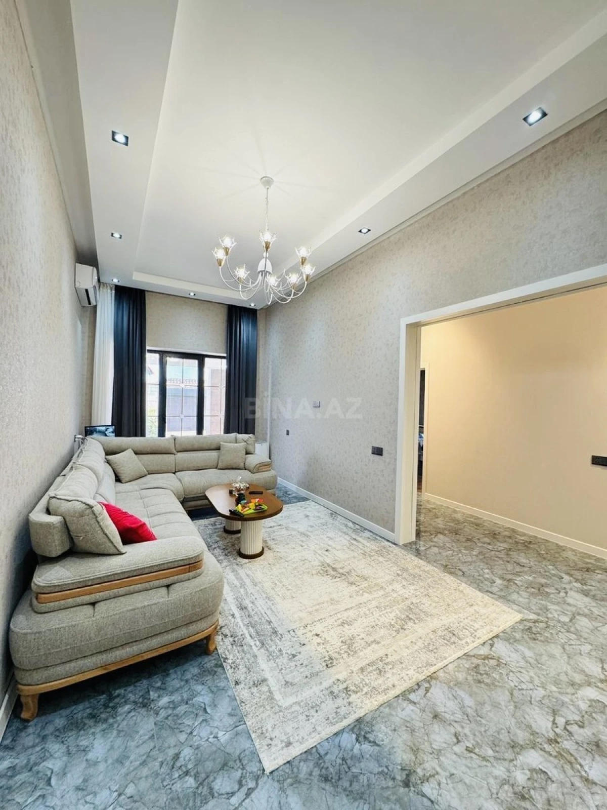 Satılır 4 otaqlı həyət evi 130 m²