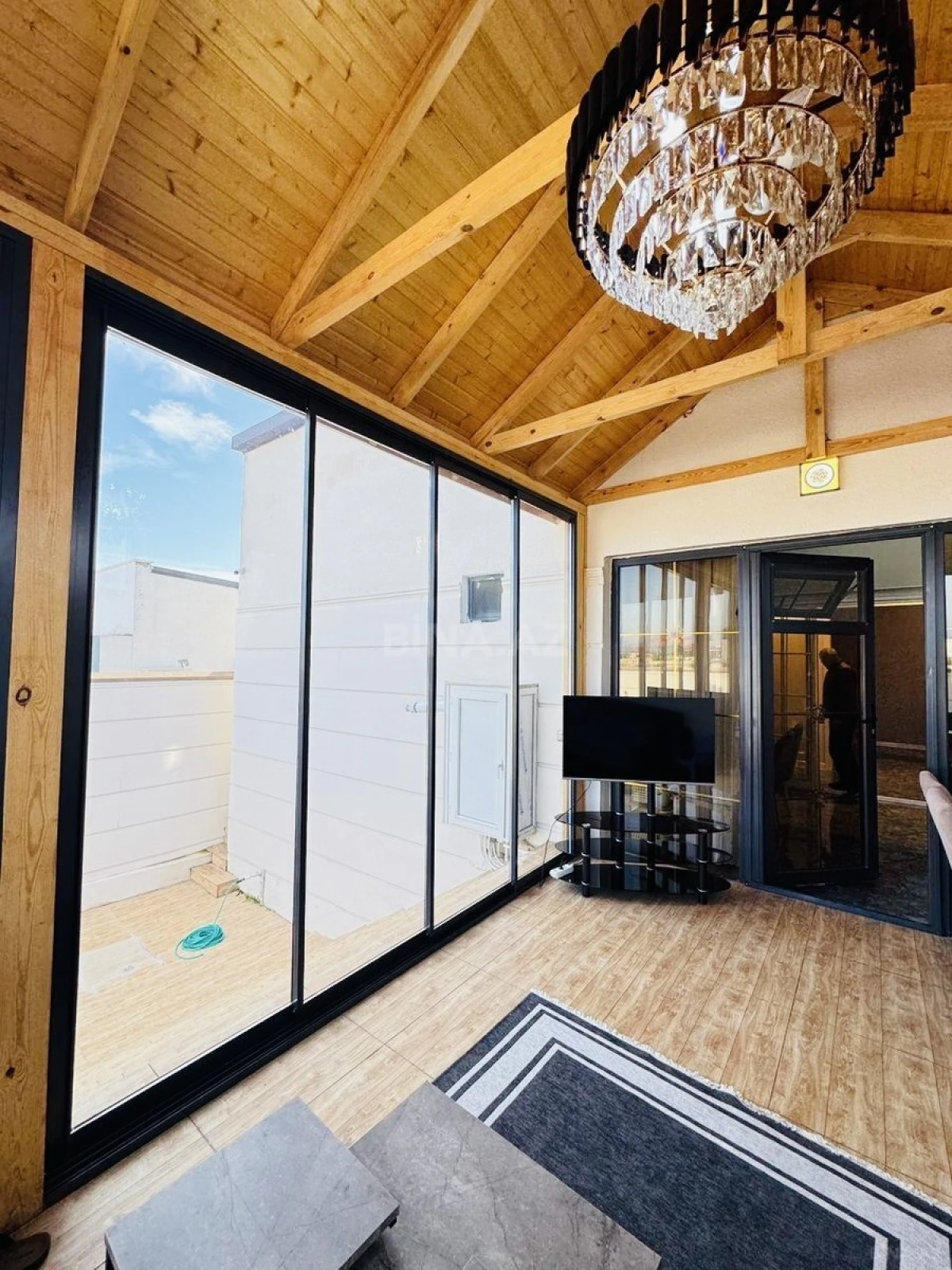 Satılır 4 otaqlı həyət evi 130 m²