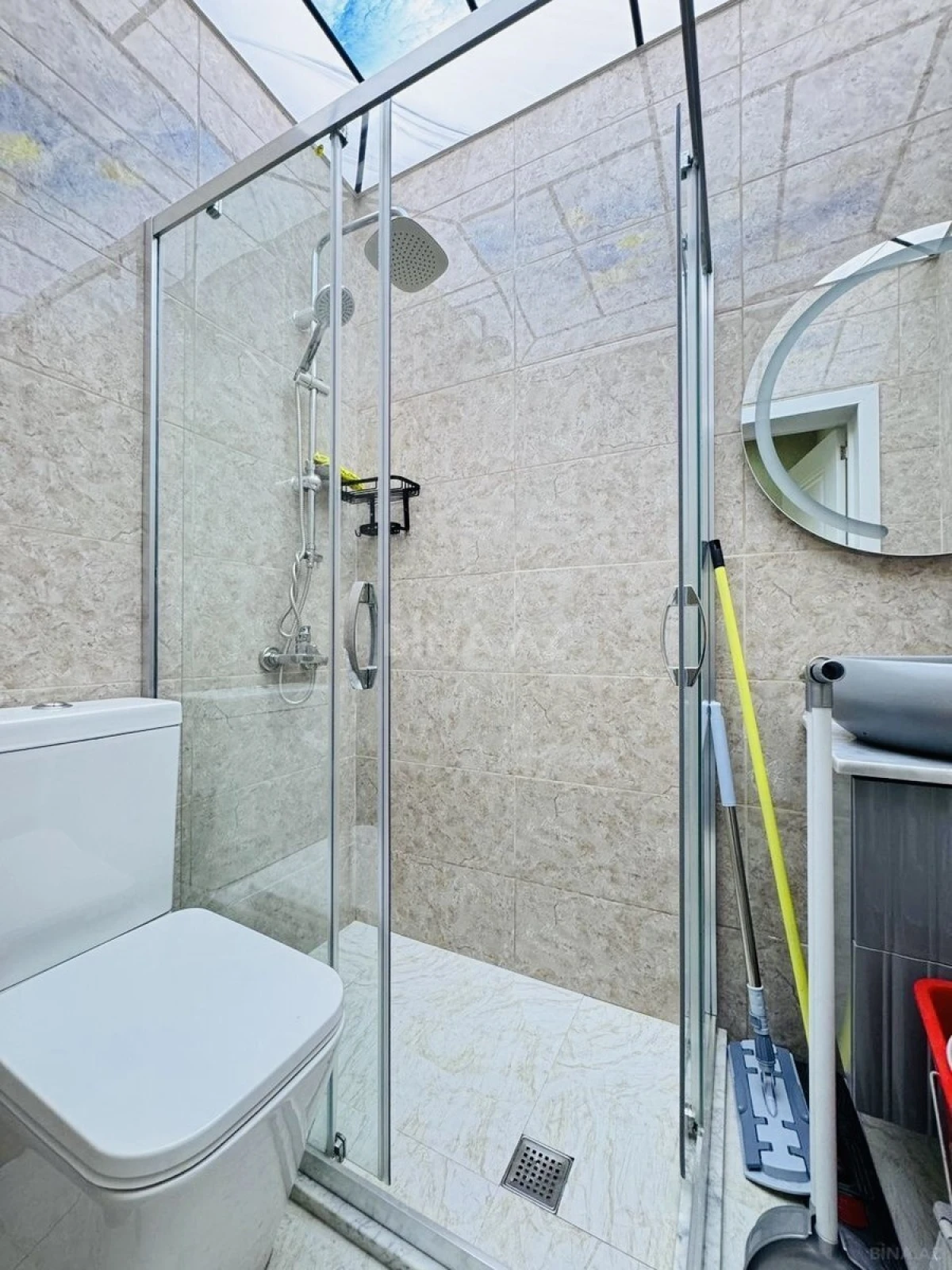 Satılır 4 otaqlı həyət evi 130 m²