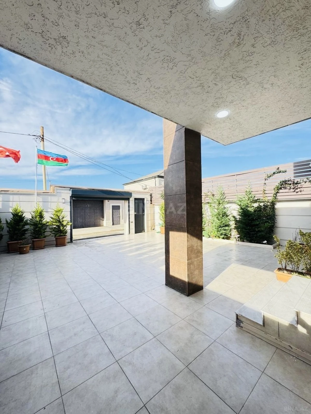 Satılır 4 otaqlı həyət evi 130 m²