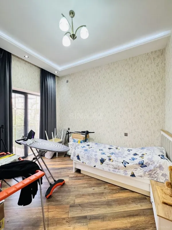 Satılır 4 otaqlı həyət evi 130 m²