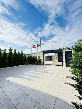 Satılır 4 otaqlı həyət evi 130 m²