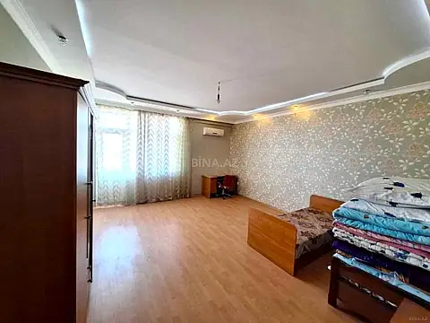 Satılır 3 otaqlı mənzil 145 m²