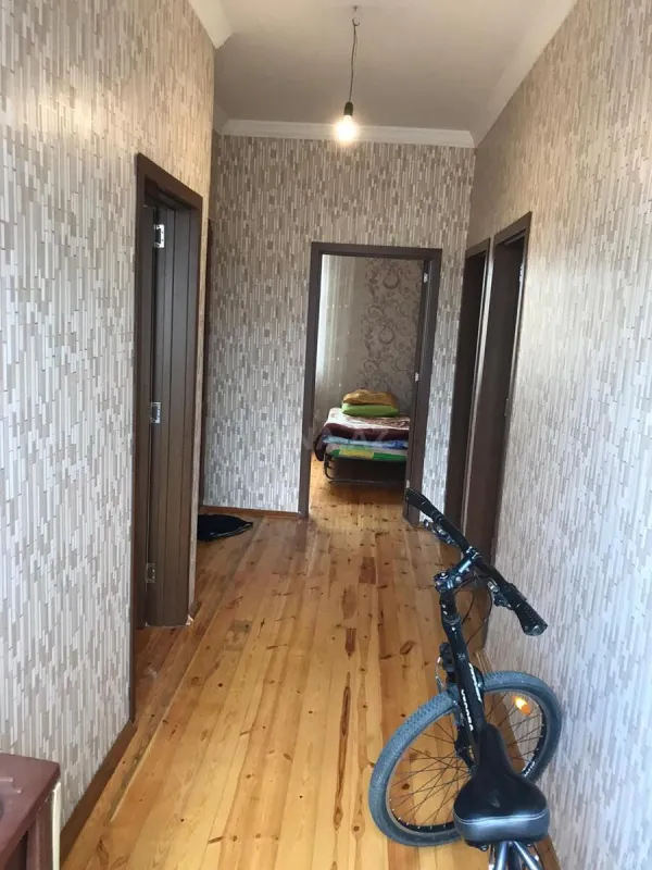 Satılır 3 otaqlı həyət evi 100 m²