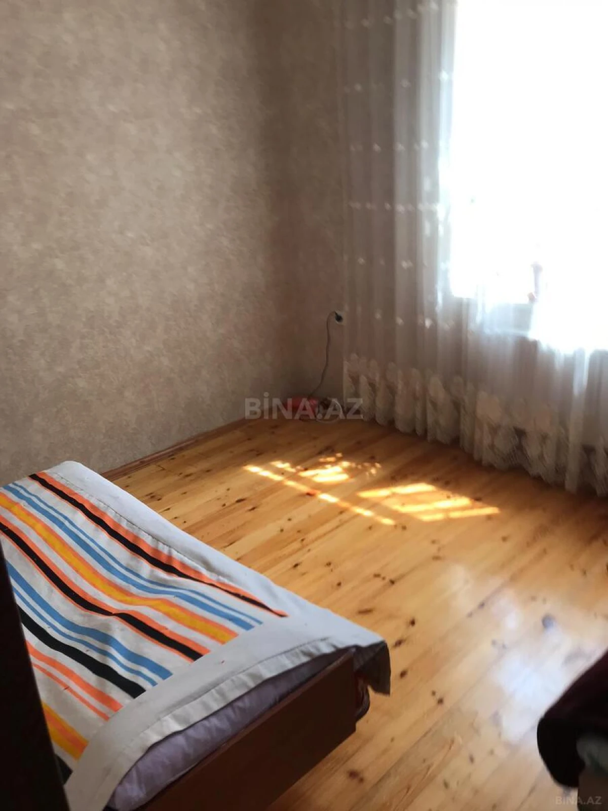 Satılır 3 otaqlı həyət evi 100 m²