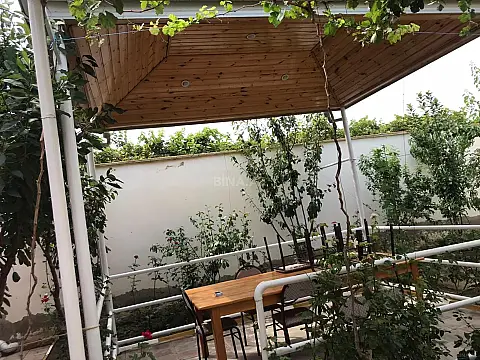 Satılır 3 otaqlı həyət evi 100 m²