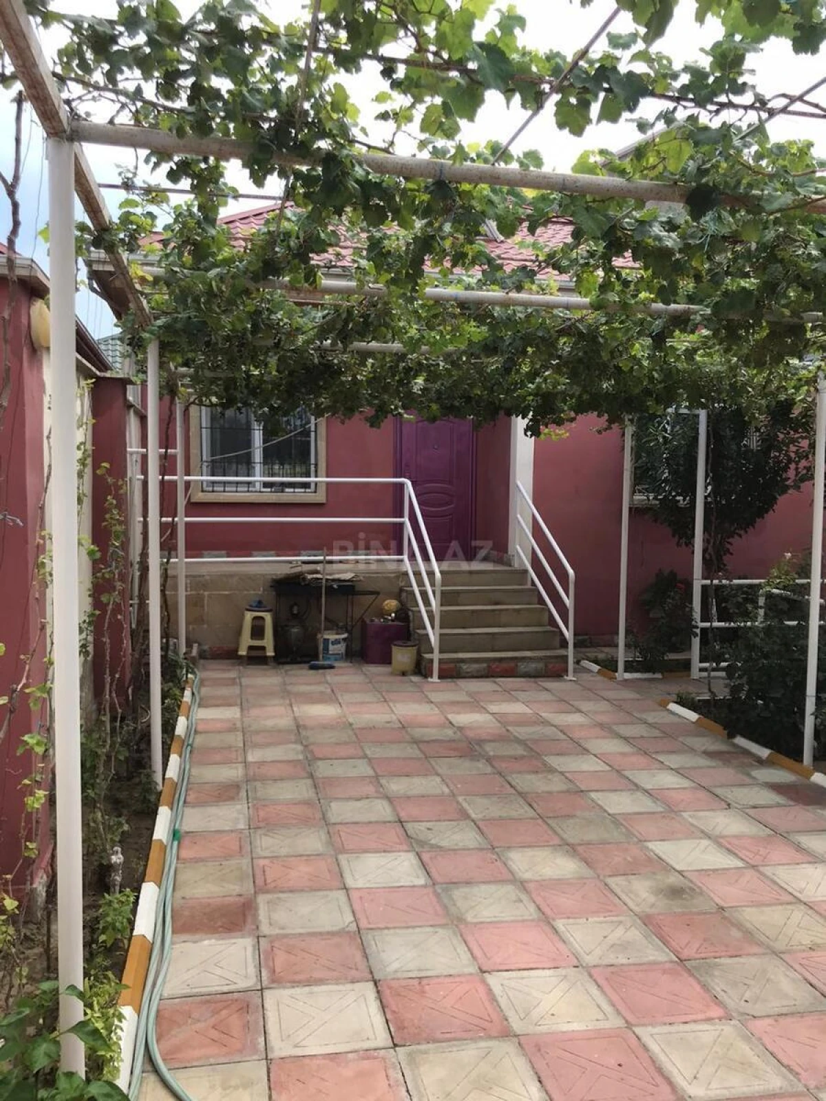Satılır 3 otaqlı həyət evi 100 m²