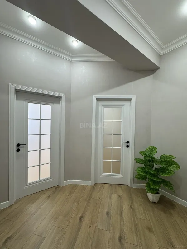 Satılır 2 otaqlı mənzil 64 m²