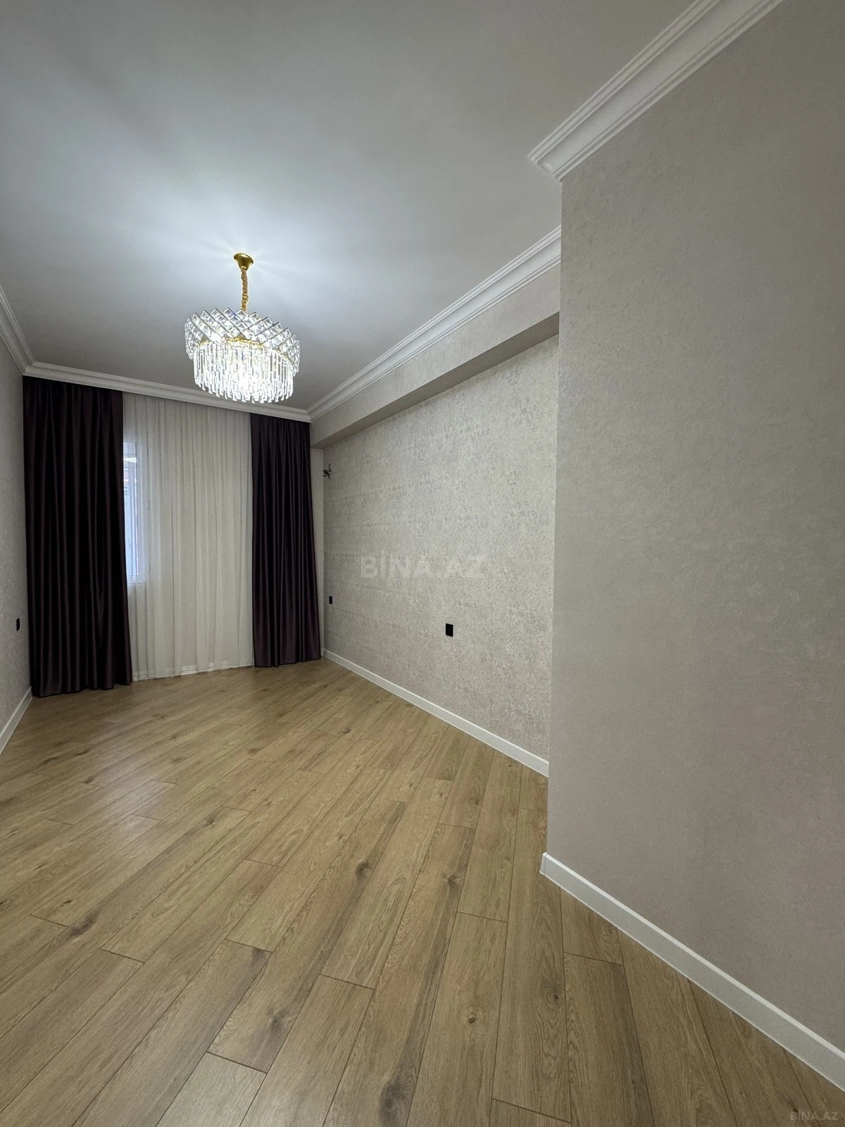 Satılır 2 otaqlı mənzil 64 m²