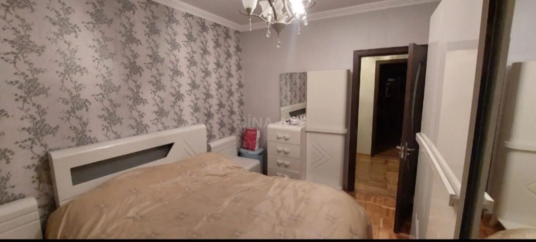 Satılır 3 otaqlı mənzil 68 m²