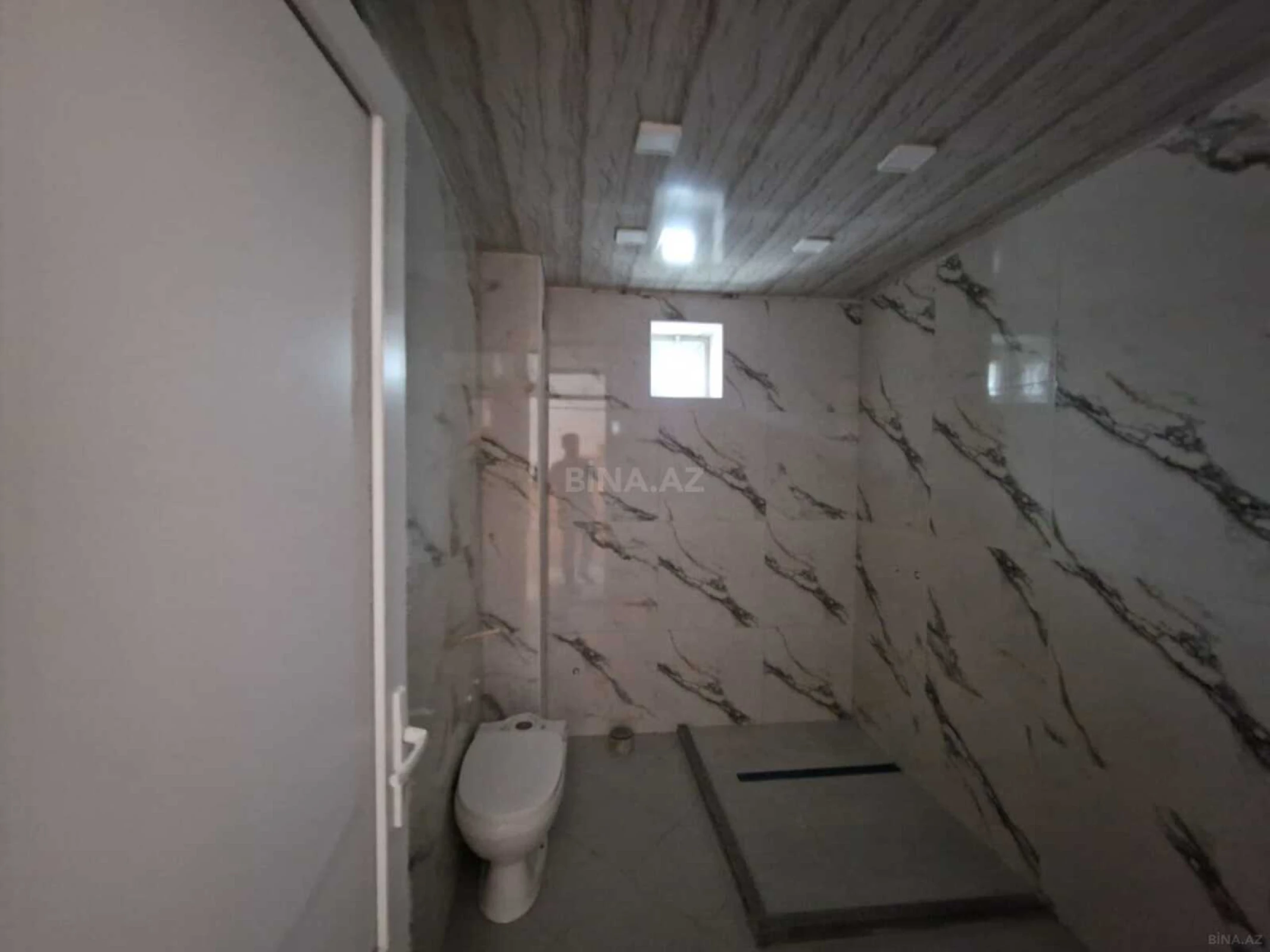 Satılır 4 otaqlı həyət evi 140 m²