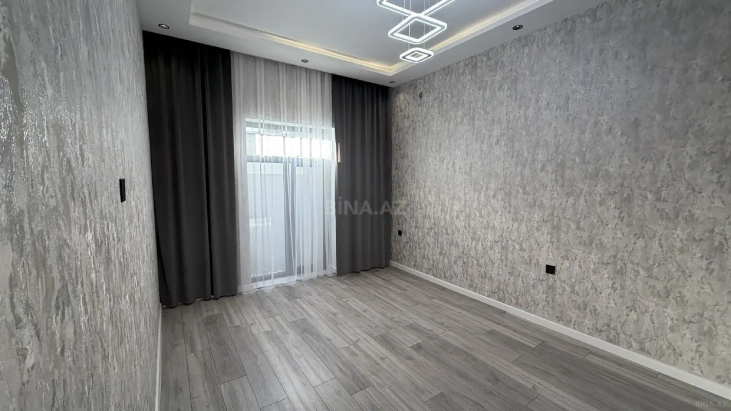 Satılır 4 otaqlı həyət evi 140 m²