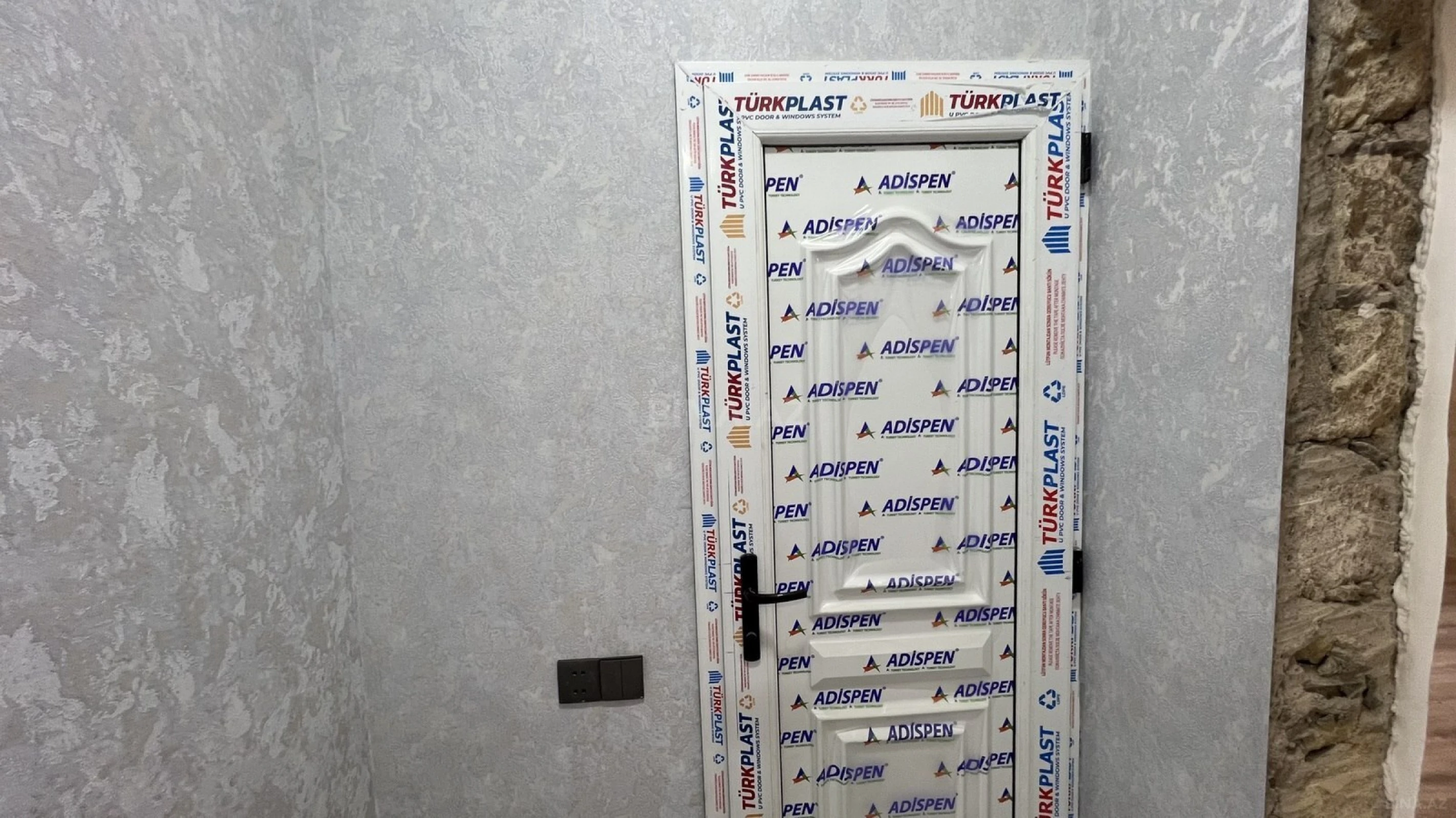 Satılır 7 otaqlı həyət evi 240 m²