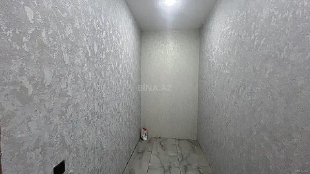 Satılır 7 otaqlı həyət evi 240 m²