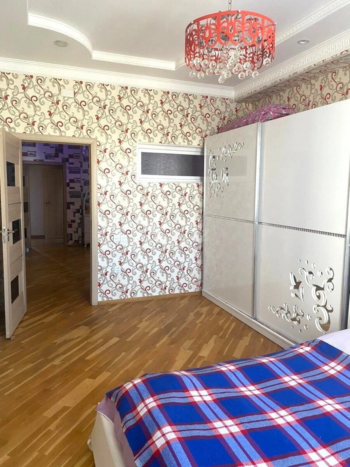 Satılır 3 otaqlı mənzil 100 m²