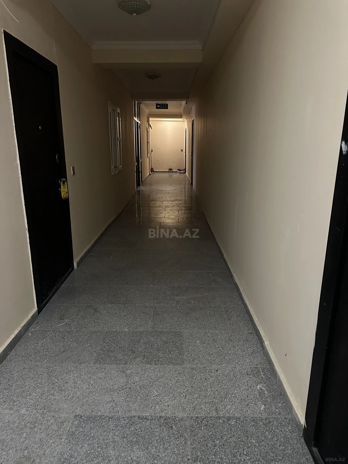 Satılır 4 otaqlı mənzil 110 m²