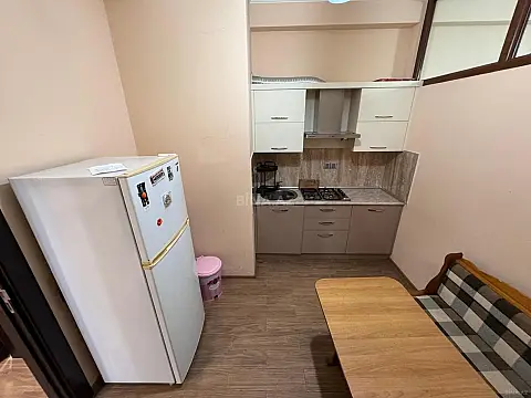 Kirayə verilir 3 otaqlı ofis 105 m²