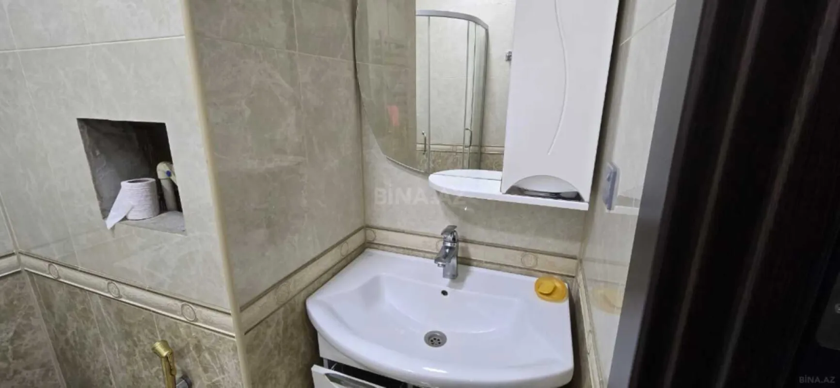 Kirayə verilir 3 otaqlı ofis 105 m²