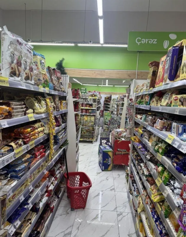 Satılır obyekt 165 m²