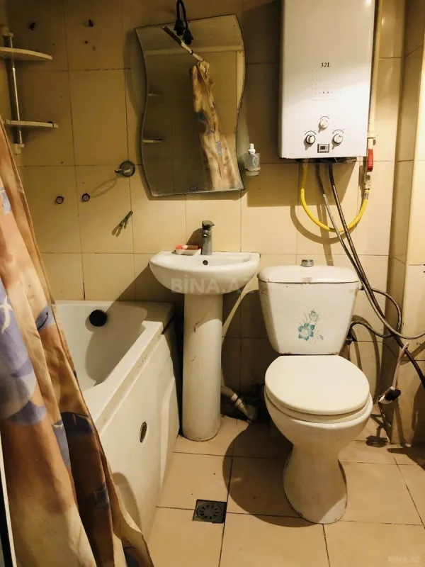 Satılır 1 otaqlı mənzil 40 m²