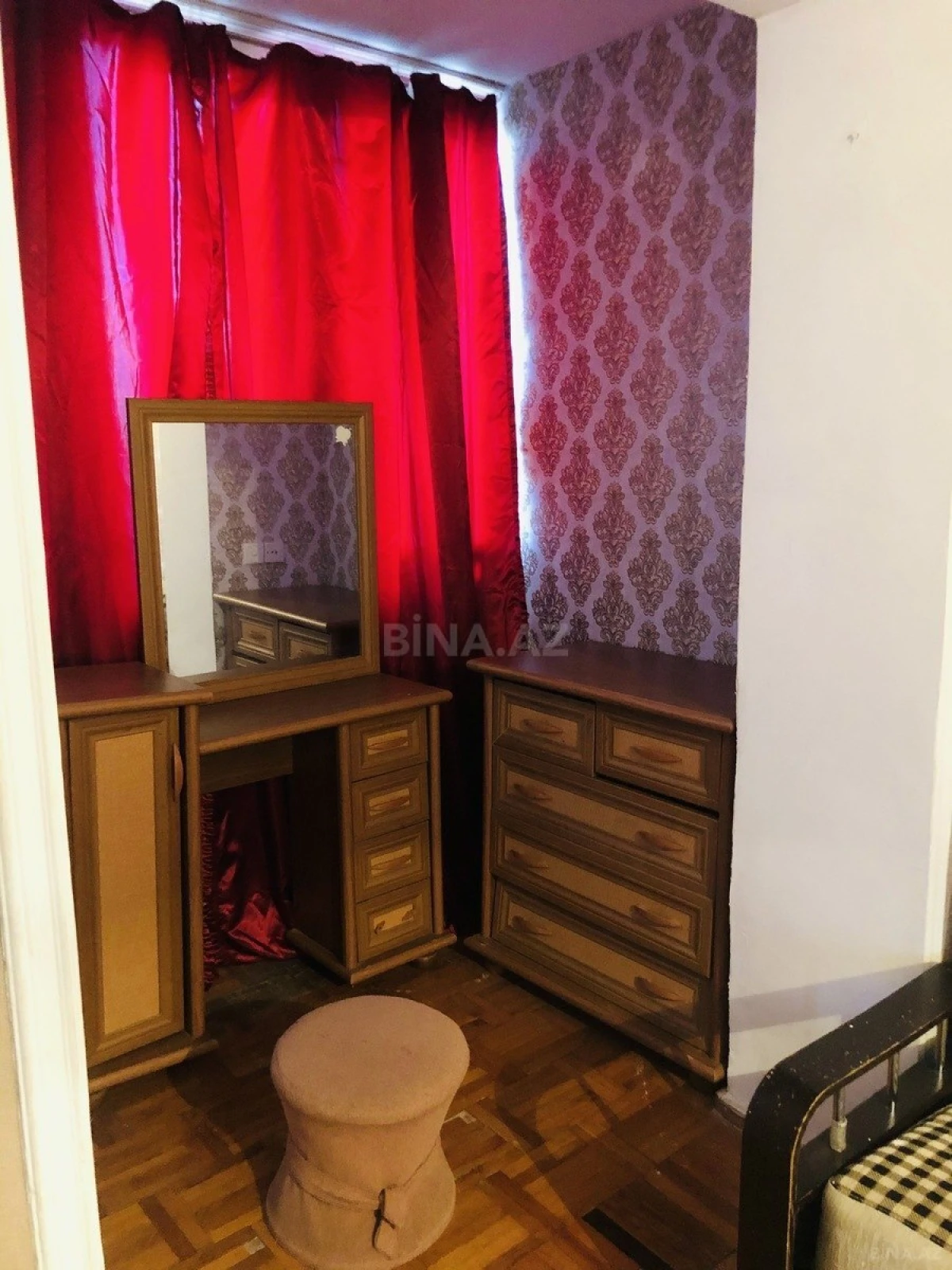 Satılır 1 otaqlı mənzil 40 m²