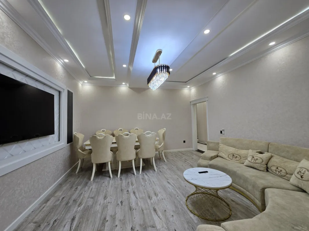 Satılır 2 otaqlı mənzil 85 m²