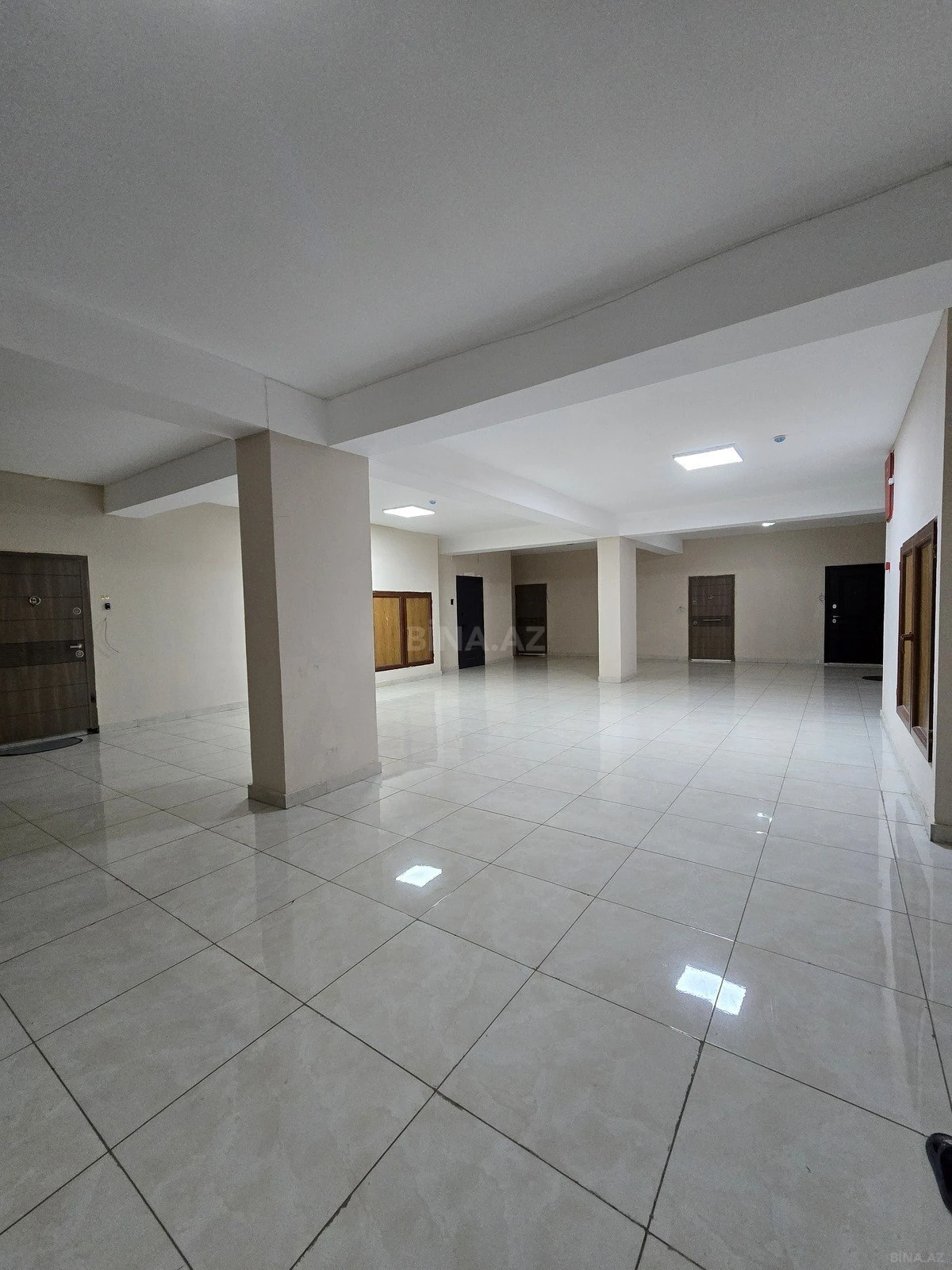 Satılır 2 otaqlı mənzil 85 m²