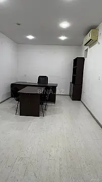 Kirayə verilir 1 otaqlı ofis 20 m²