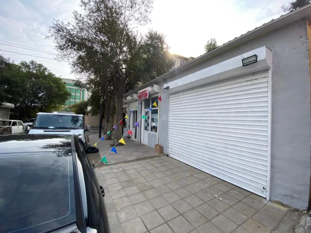 Kirayə verilir 1 otaqlı ofis 20 m²