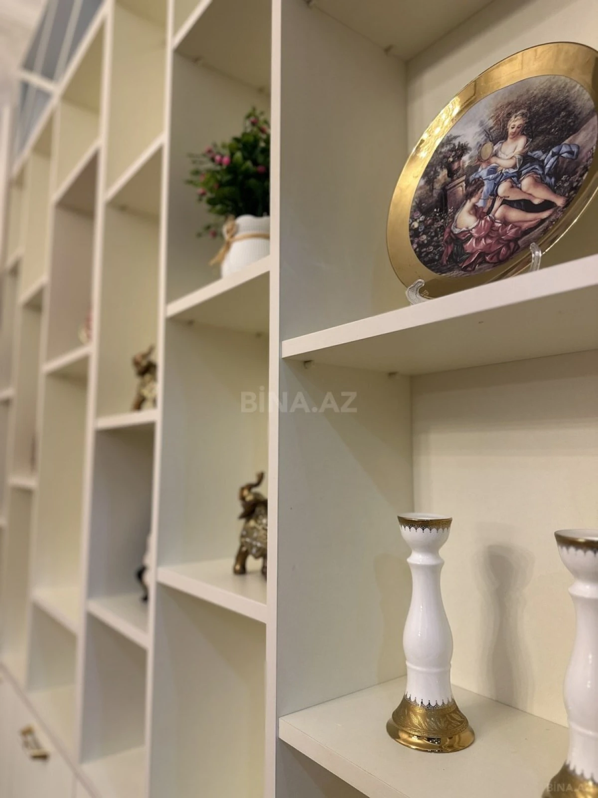 Kirayə verilir 2 otaqlı mənzil 50 m²