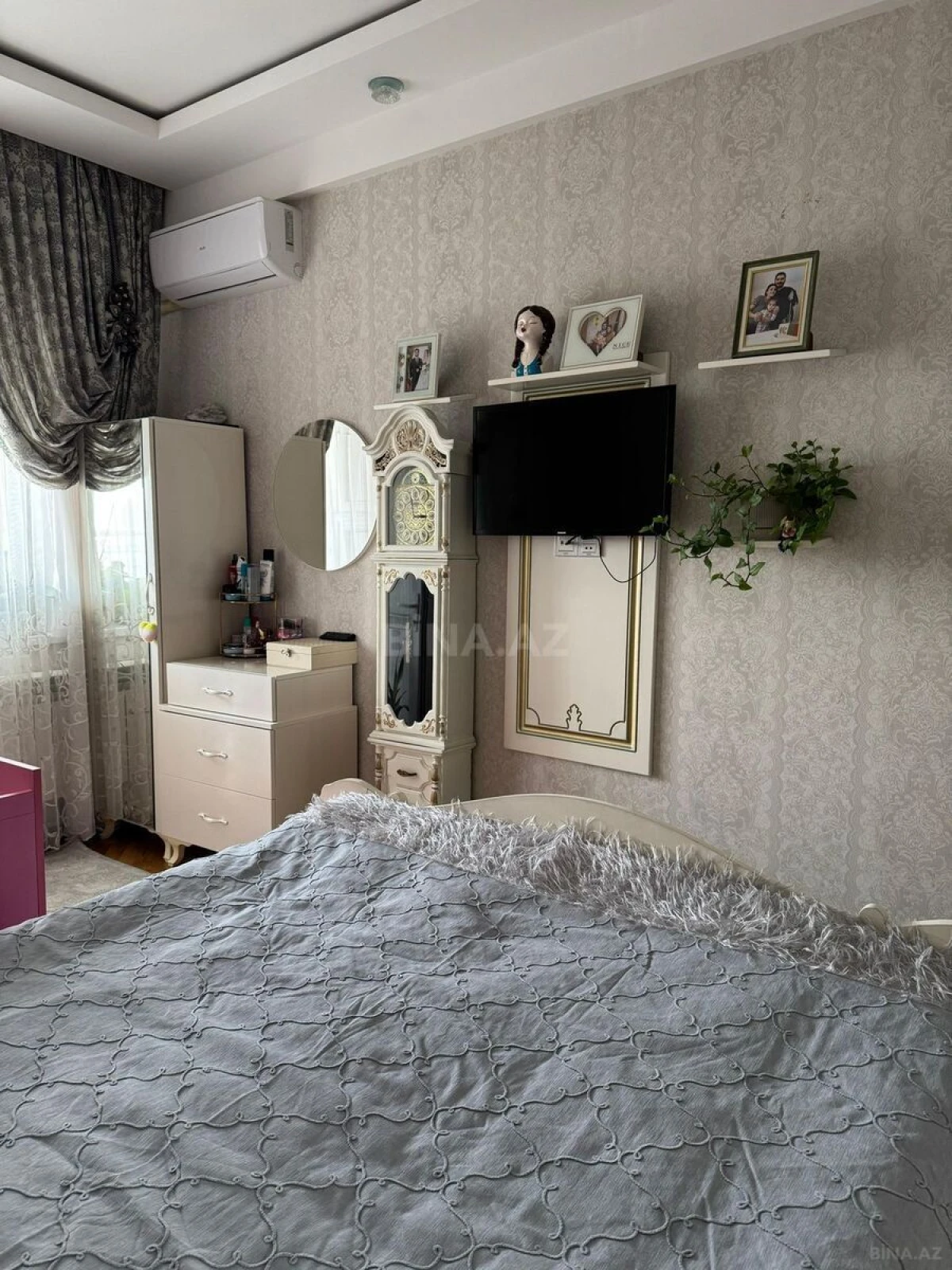 Satılır 2 otaqlı mənzil 71 m²