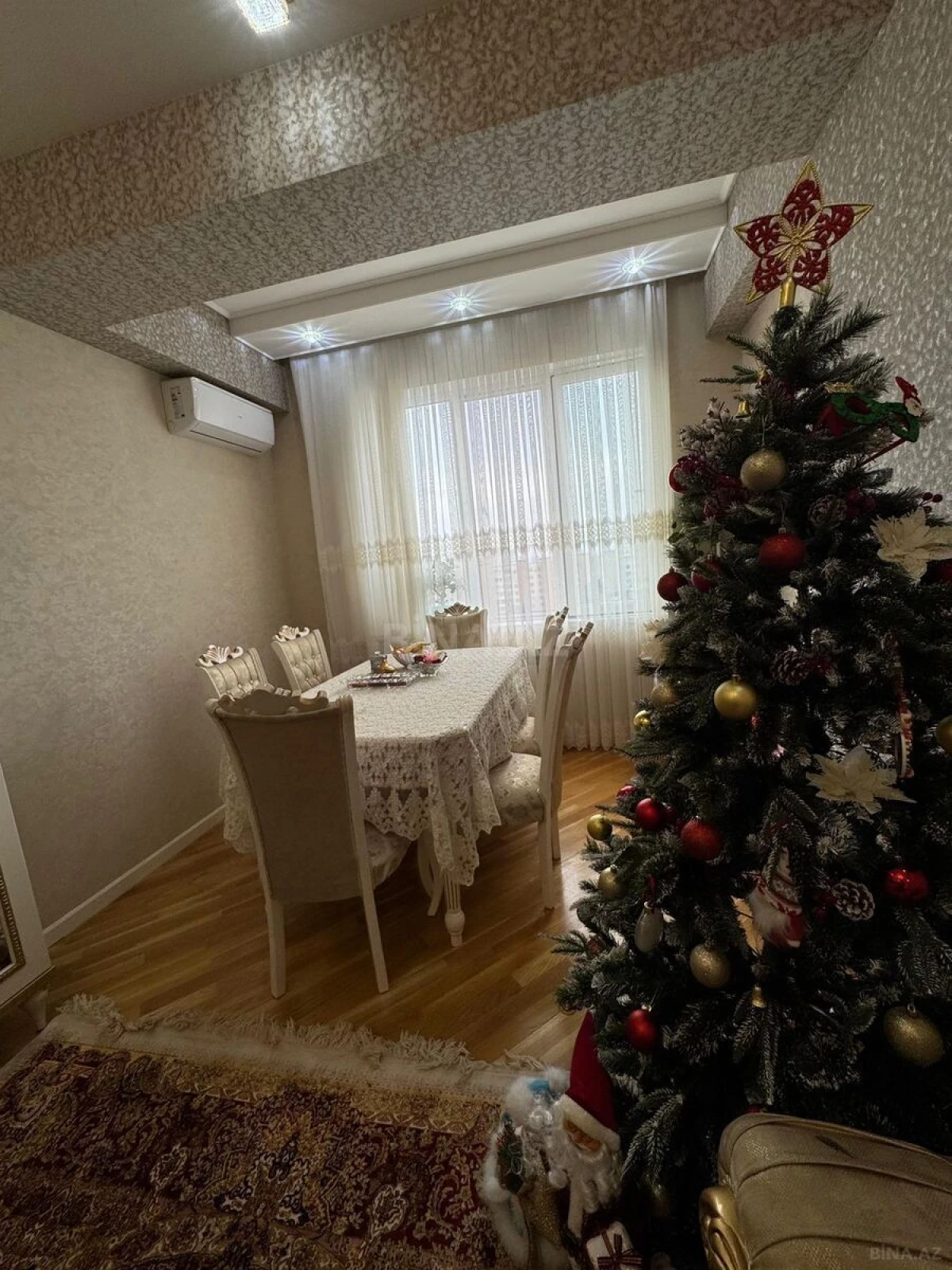 Satılır 2 otaqlı mənzil 71 m²