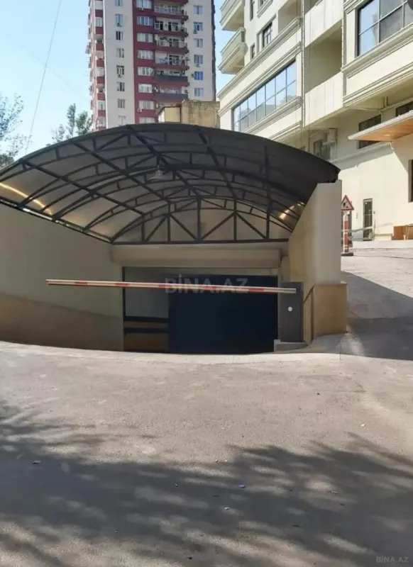 Satılır 3 otaqlı mənzil 120 m²