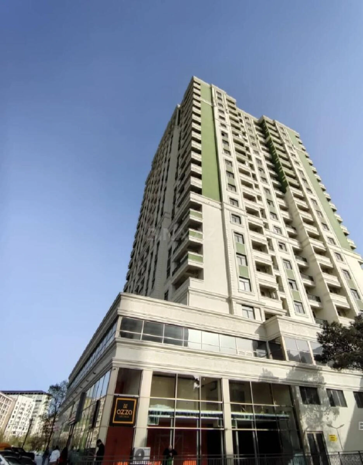 Satılır 3 otaqlı mənzil 120 m²