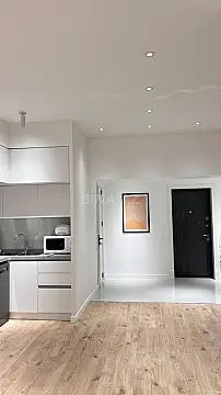 Satılır 2 otaqlı mənzil 68 m²