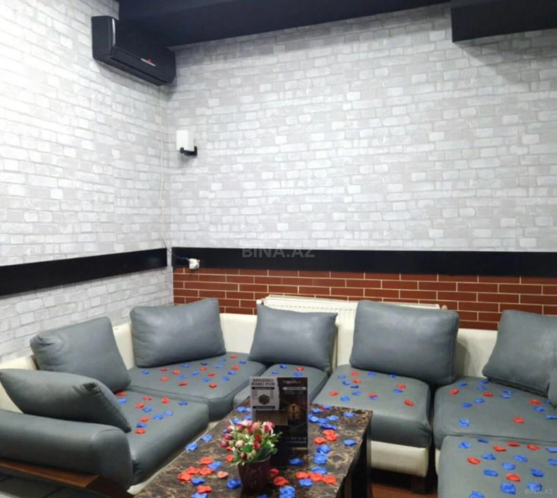 Satılır obyekt 150 m²