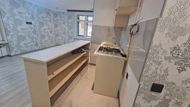 Satılır 2 otaqlı mənzil 32 m²
