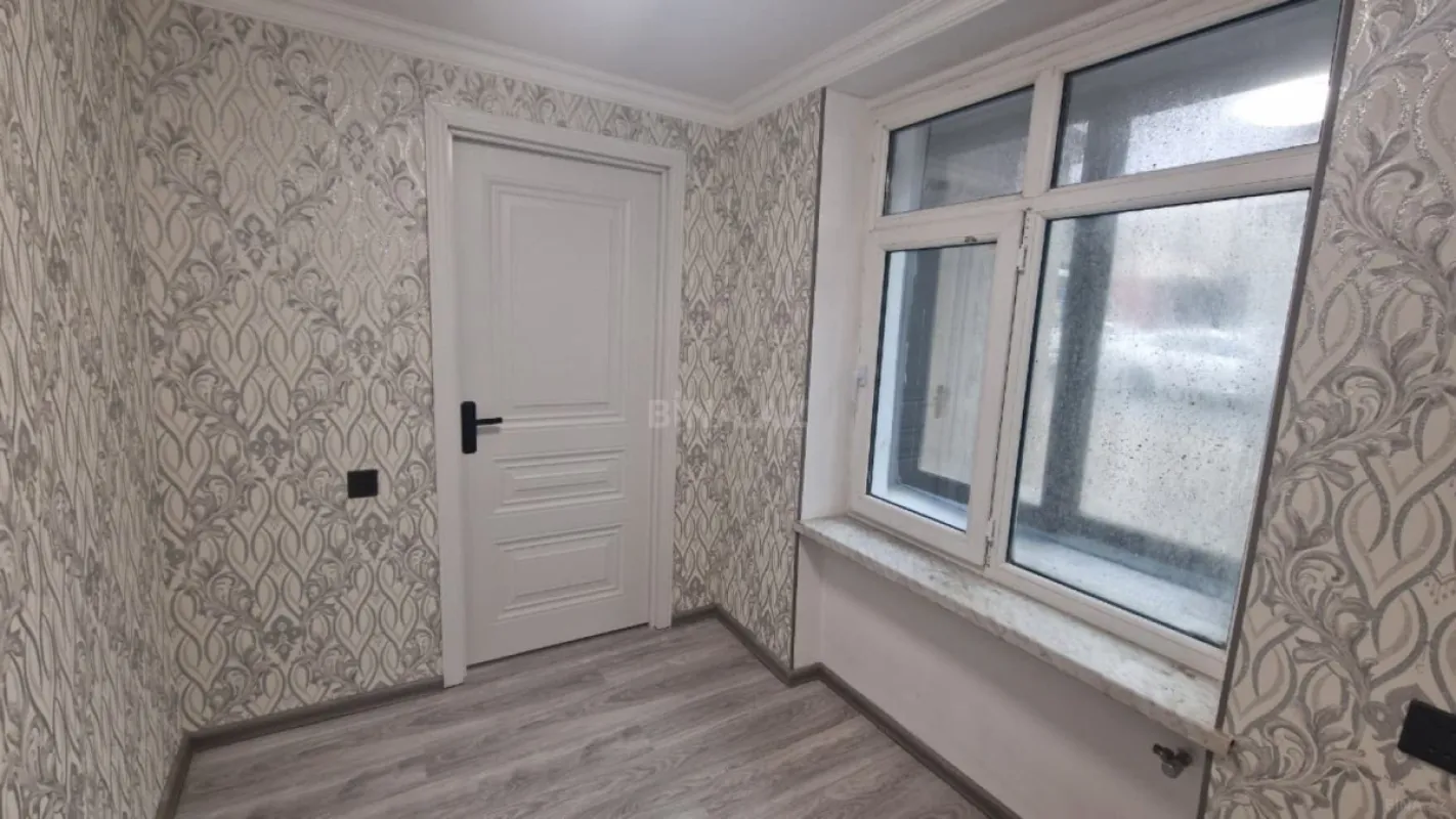 Satılır 2 otaqlı mənzil 32 m²
